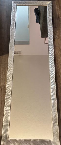 Champagne mirror