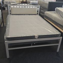 FULL METAL BED FRAME BLACK OR WHITE (MATTRESS SEPARATE 