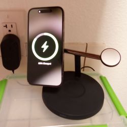 Belkin Apple Phone & Apple Watch Wireless Charger