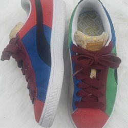 Colorful Pumas