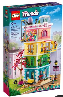 LEGO Friends Heartlake City Community Center 41748