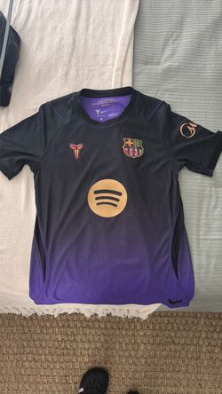 FC Barcelona 26/27 Away MATCH/AUTHENTIC Jersey Size Small