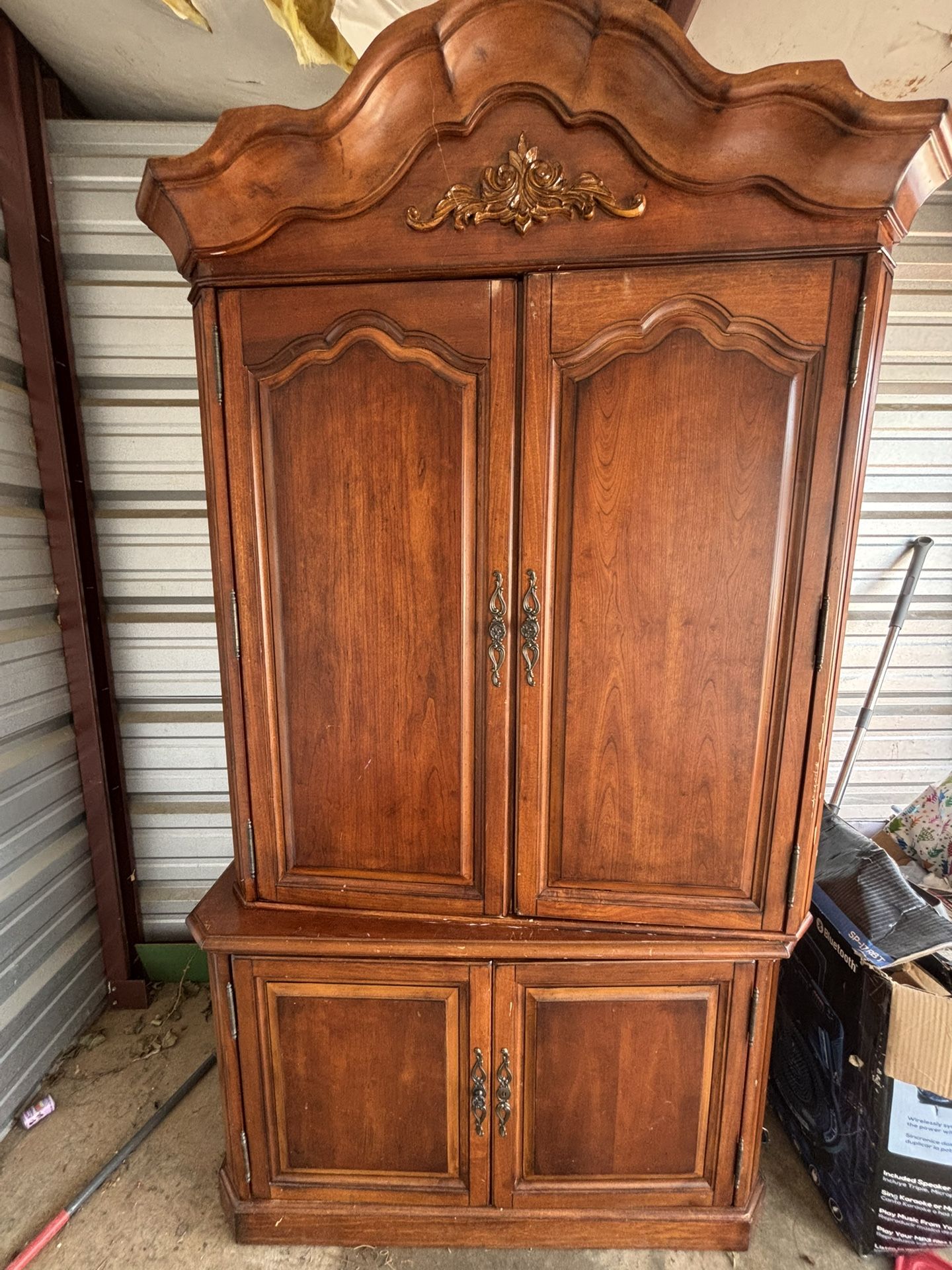 Dresser