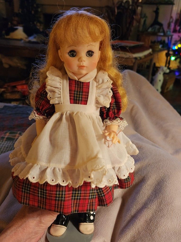 Beautiful Madame Alexander Doll