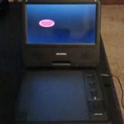 9" portable DVD player 