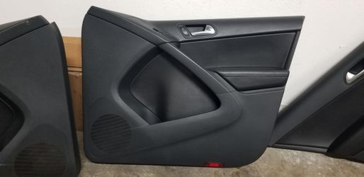 Door Panel Right Front Volkswagen Tiguan