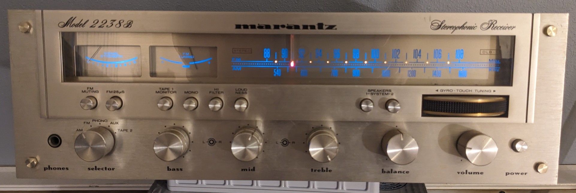 MARANTZ 2238B VINTAGE STEREO RECEIVER