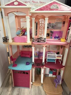Barbie House