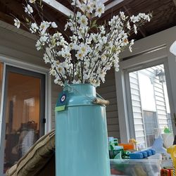 Decorative Vase With Flowers 