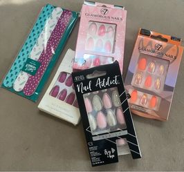 Press on nails BRAND NEW