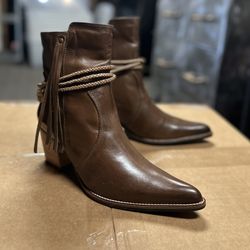 QUT Women’s Western Ankle Boot Cowboy Cowgirl Leather Rodeo Rancher  Sz 8.5