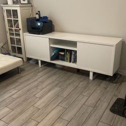 White Long Table 2 white Cabinet 