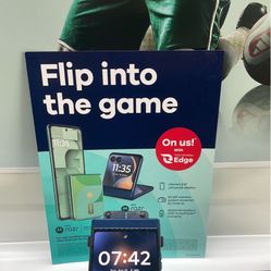 Motorola Razr 2025 For $437 With 2mo Service Included