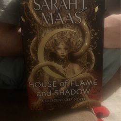 House Of Flame And Shadow By Sarah J. Maas