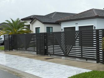 Aluminum fence