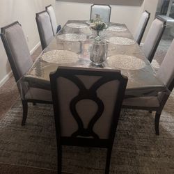Dining Table With 8 Chairs 
