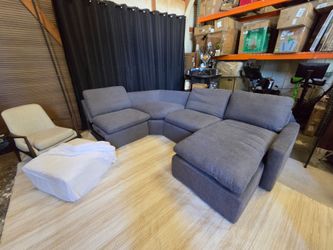 Ashley furniture sectional couch, like new condition