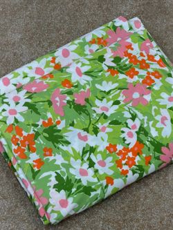Flat sheet (green with white)