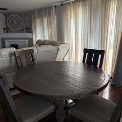 Round Dining Table With 4 Chairs 