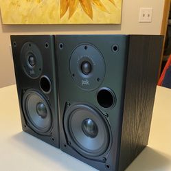 POLK T~15 2-WAY BOOKSHELF SPEAKERS - EXCELLENT!…