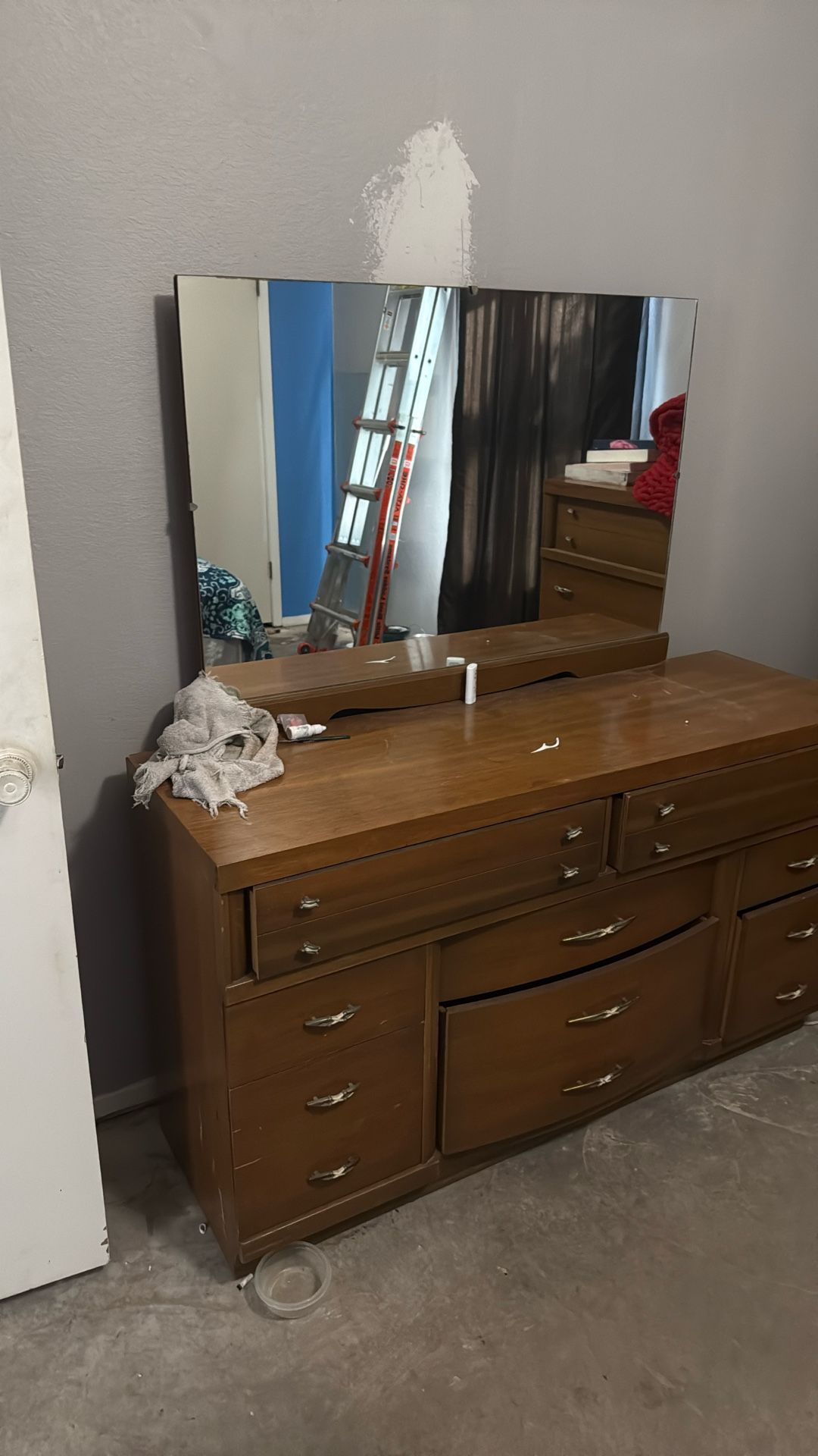 Dresser And Mirror And Dresser