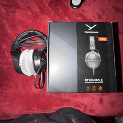 Beyerdynamic DT990 Pro X Professional Studio Headphones
