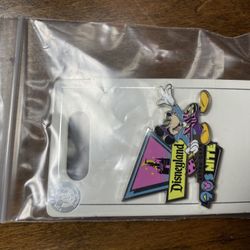 Disneyland 90s nite limited edition pin