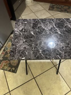 Sleek Black Faux-Marble Folding Table – Strong, Portable, Multi-Use 