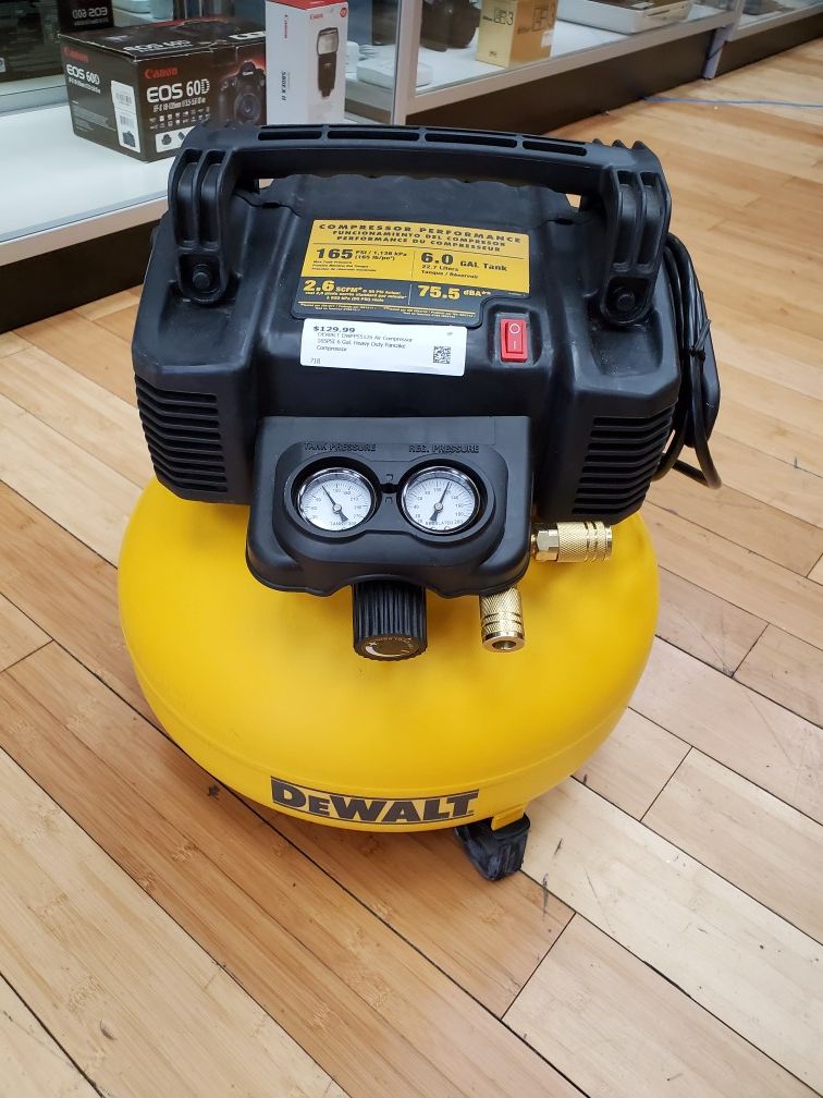 DEWALT 6 Gal. 165 PSI Electric Pancake Air Compressor-DWFP55126