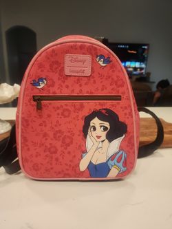 Snow white loungefly back pack