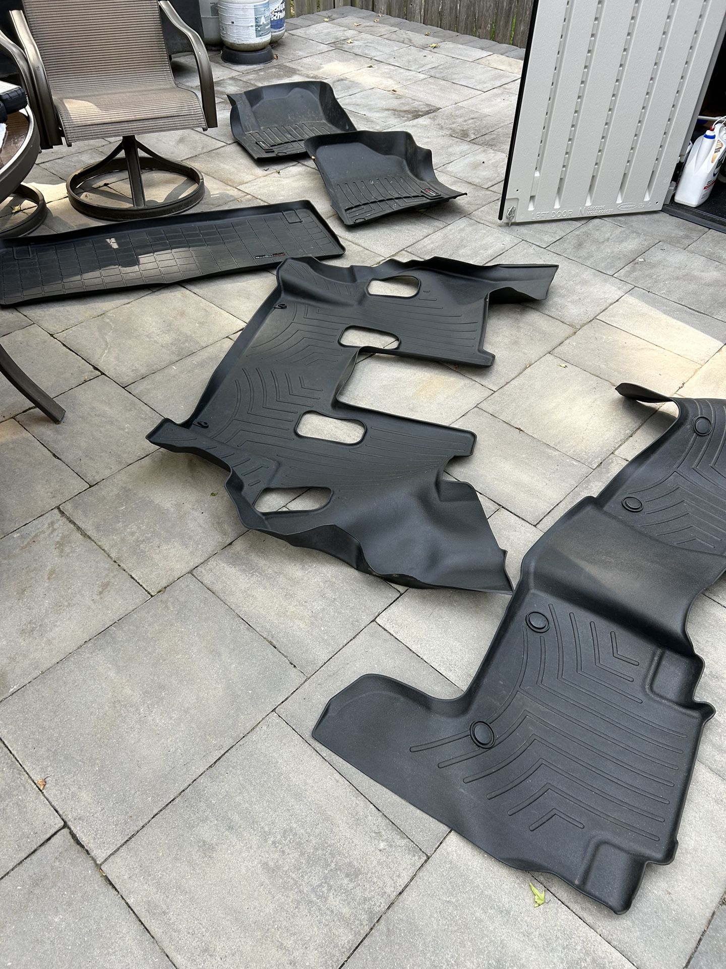 Weather Tech Matt’s 2019 Infiniti Q80
