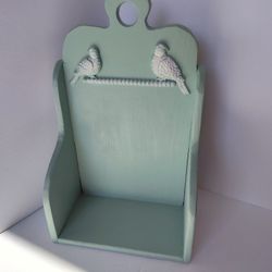 Green Wooden Wall Hanger With Birds For Pillar Candle