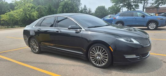 2013 Lincoln MKZ $3,400