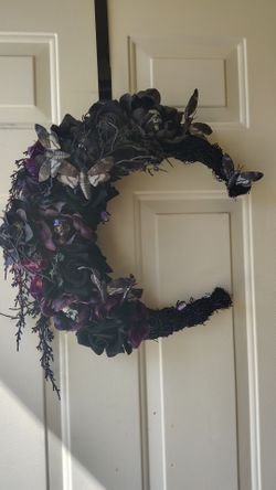 Handmade 'Midnight in Moritica's Garden' Wreath