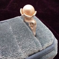 Vintage Pearl Ring