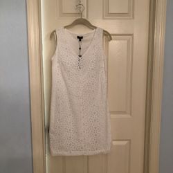 NWT TALBOTS EYELET DRESS SIZE 4P