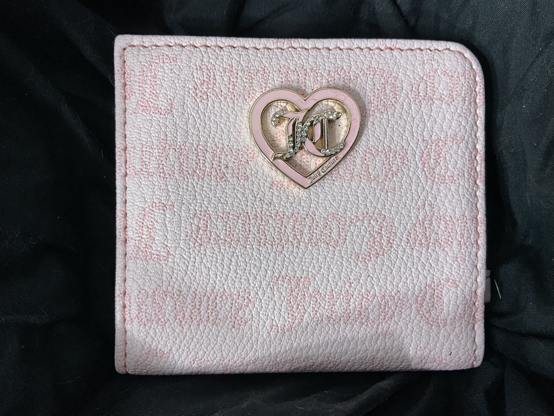Juicy couture pink wallet