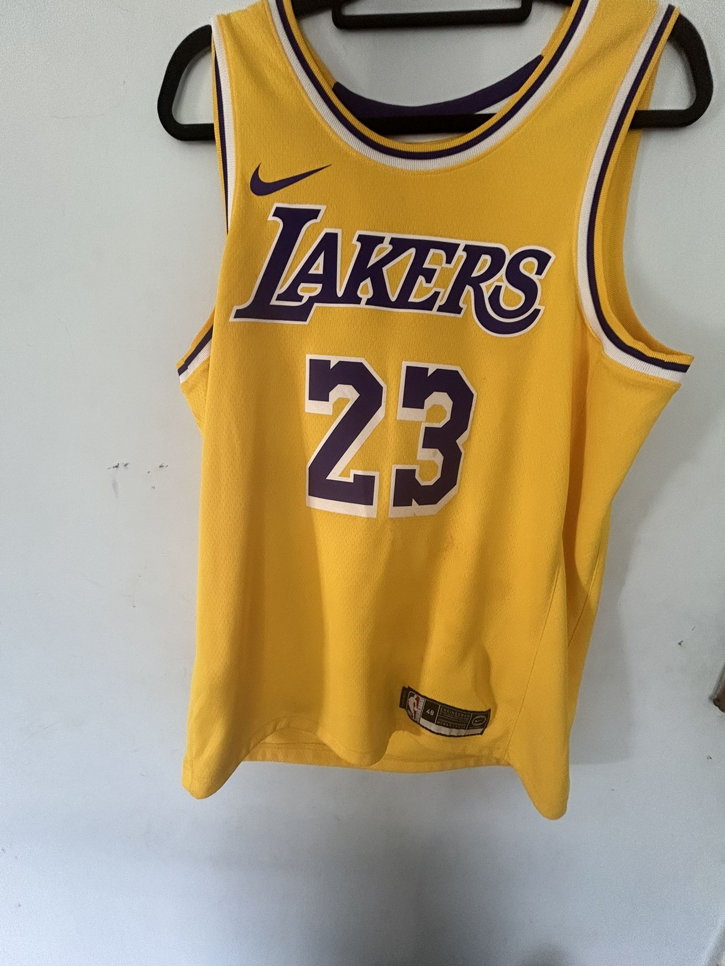 Lebron james lakers jersey