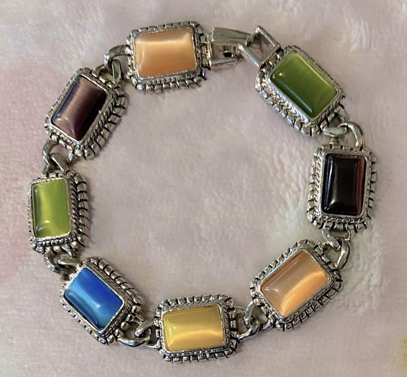 Premier Designs Silver Tone Rainbow Moonglow Cabochon Linked Vintage Bracelet