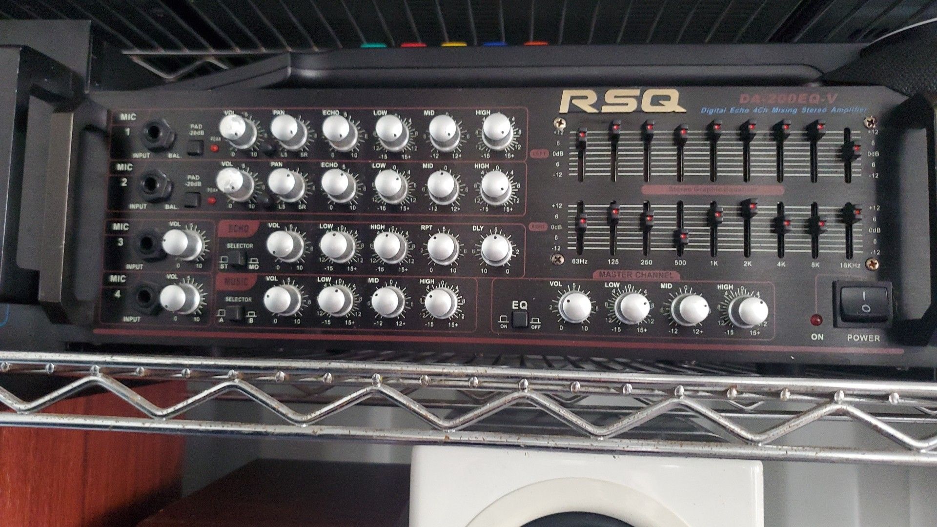 RSQ. DA-200EQ-V Digital Echo 4 channel