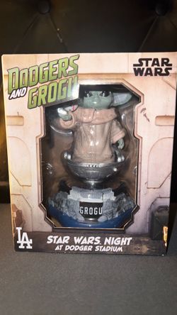 Dodgers and Grogu StarWars