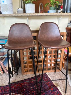 Counter stools