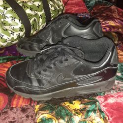 Girls NIKE Airmax Sz 4.5