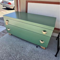 Mid Century Hope Chest With Drawers 