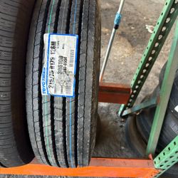 New tire 215/75/17.5 Toyo