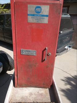 Smap on side box Read Description Price Is Set / Firm No Lower  Still 4sale If Ad Is Up