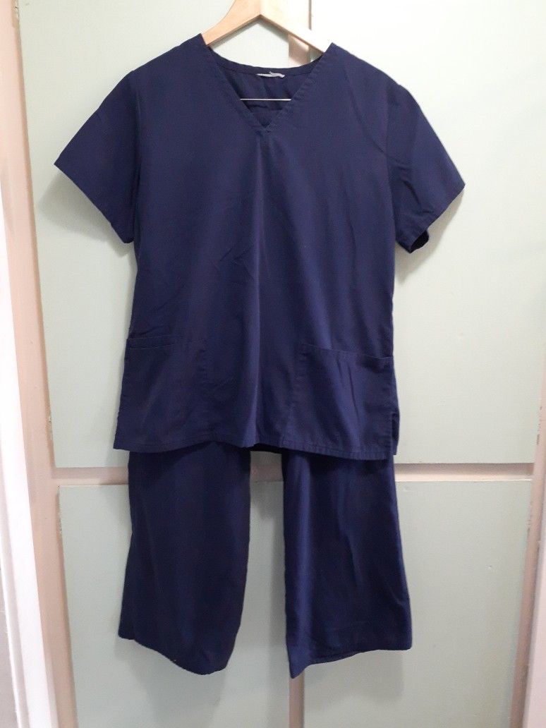 Scrubs Sizes Small