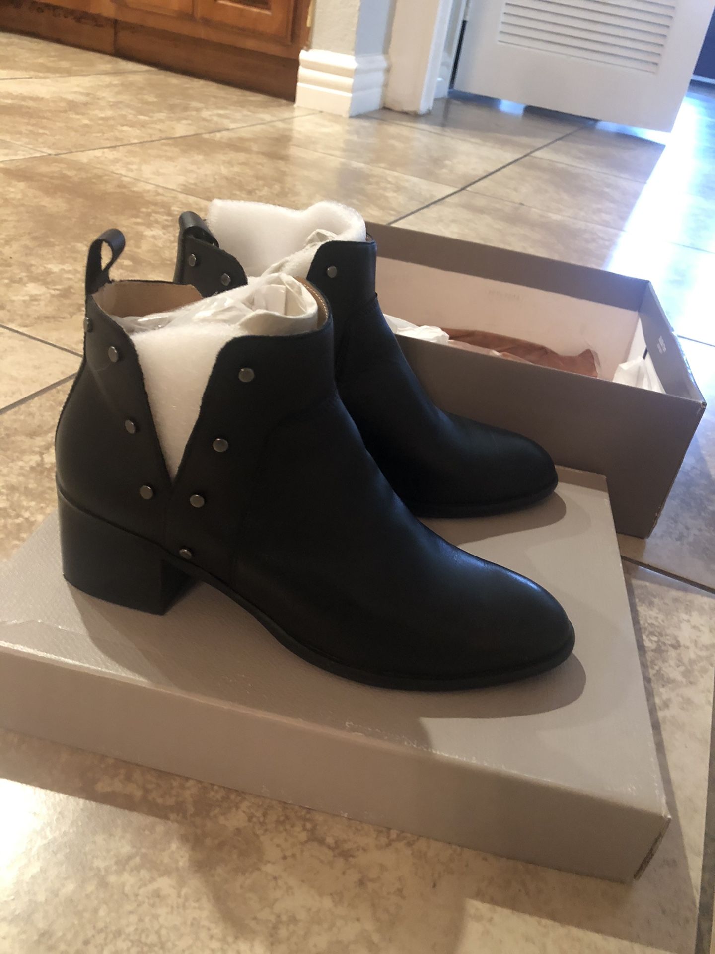 FrancoSarto Boots size 6