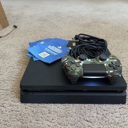 PS4 SLIM 1TB W CONTROLLER/EVERYTHING NEEDED