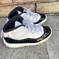 Jordan 11 Retro DMP Gratitude (2023) Youth 9 C Preowned condition 